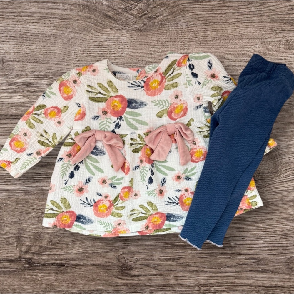 Mud Pie Floral Top and Blue Leggings Set